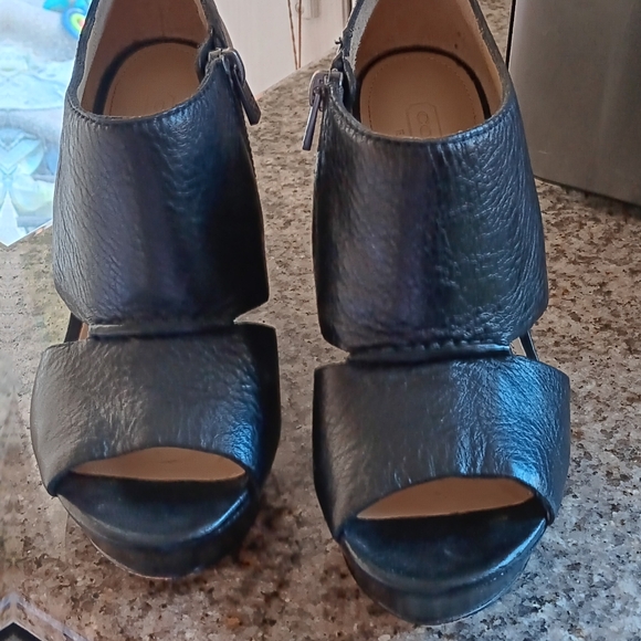 Coach Shoes - Coach Jaelyn Black Waxed Calf Open Toe Platform Bootie Wedges Size 5B